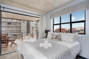 Manhattan On Coral - Studio 5 by HostAgents